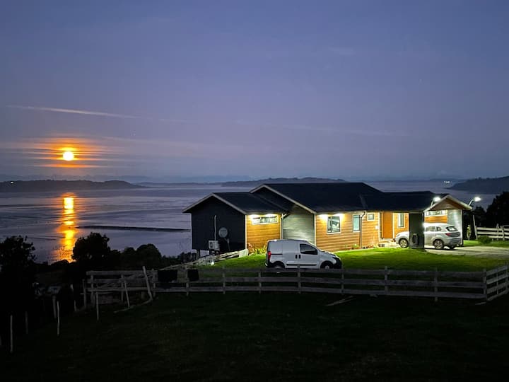 Beautiful country house with panoramic ocean view