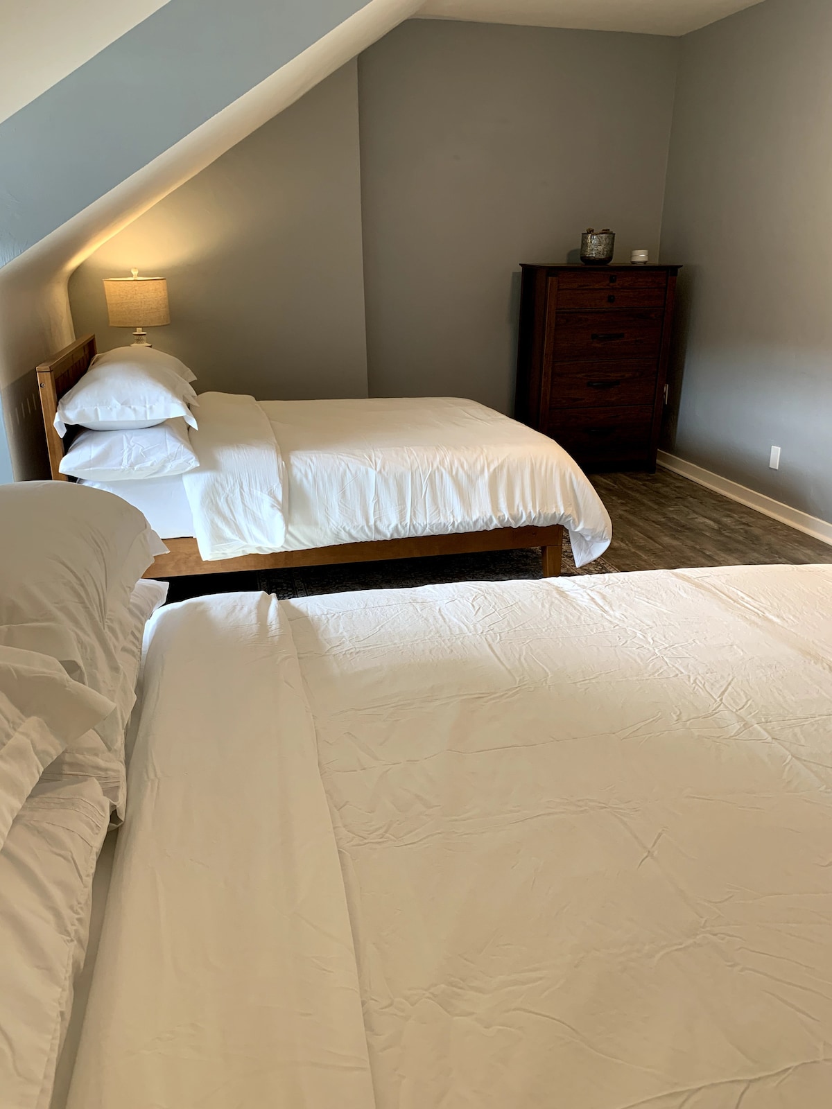 1 двойно легло, 1 двойно легло