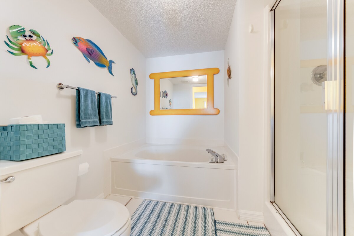 Updated Oceanfront Condo