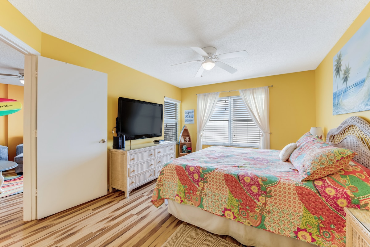 Updated Oceanfront Condo