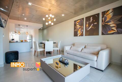 2BRParadise: BBQ, POOL,Dream kitchen, garaje