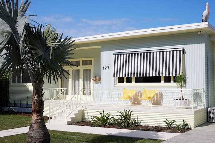 Dreamy designer Beach House steps to sand & surf
