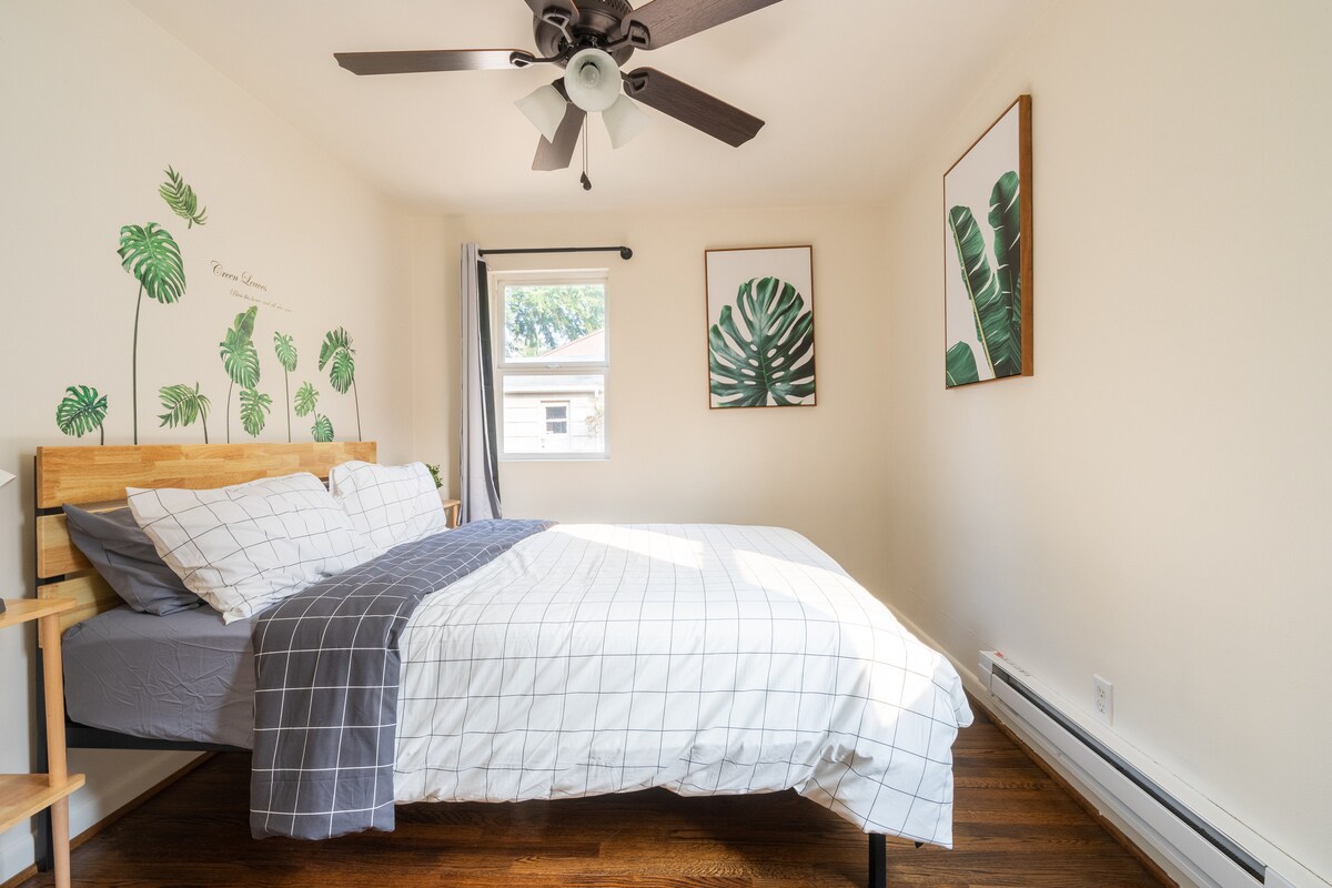 Vivid Green Leaf Theme Bedroom A s ormarom