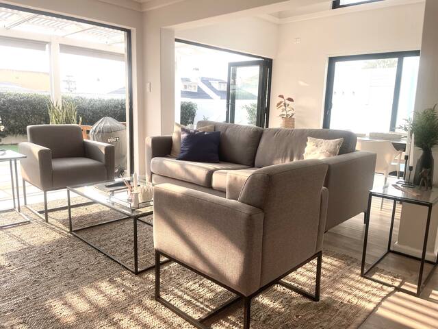 Sea Point Splendour gallery image 3