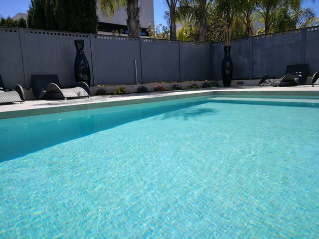 Precioso chalet vanguardista gallery image 2