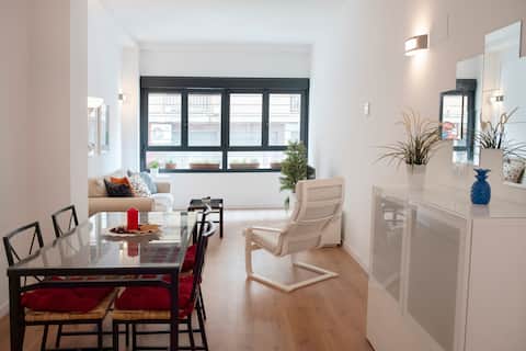Top Airbnb: Modern home near the Old Town of Valencia en L'olivereta