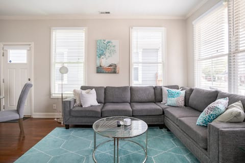 Successful Airbnb property: Cozy 1BR/2Bath Home Minutes from Downtown Raleigh in Thompson Hunter