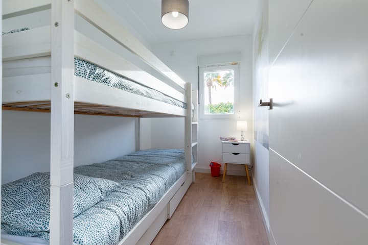 Dormitorio con litera