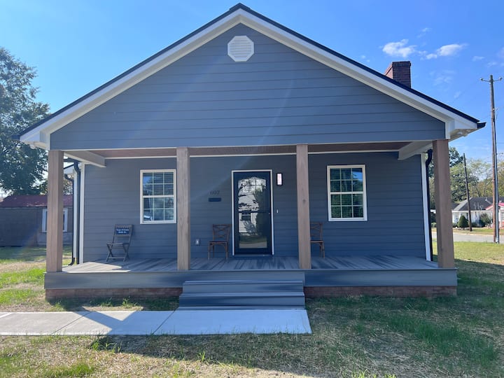 Clean, & comfortable room downtown Smithfield NC Houses for Rent in