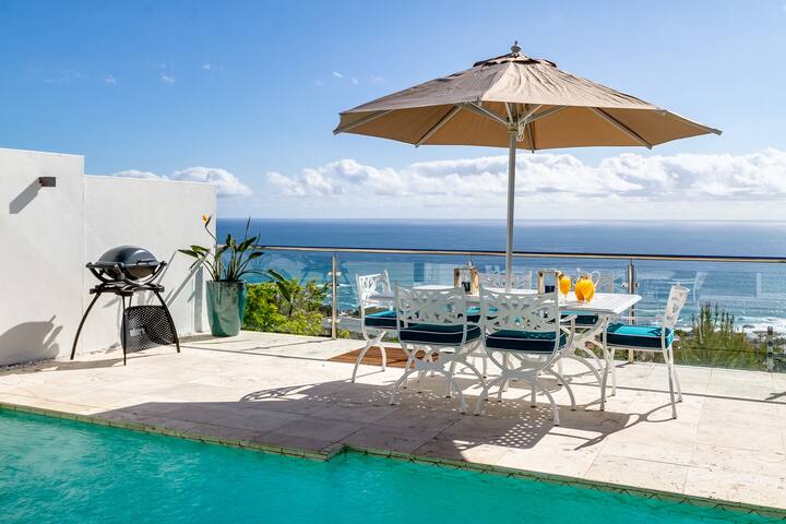 Luxury Home – Ocean, Sunset & Mountain Views gallery image 3