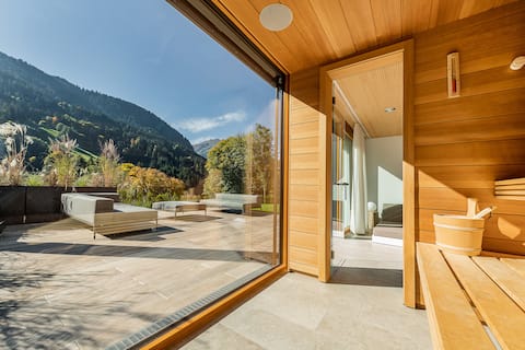 Design-Chalet: Walk to Lift, Sauna, Mountain Views