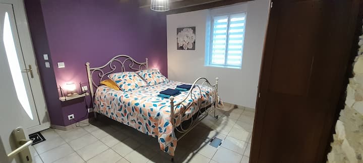 غرفة النوم 5
مع غرفة استحمام ومرحاض