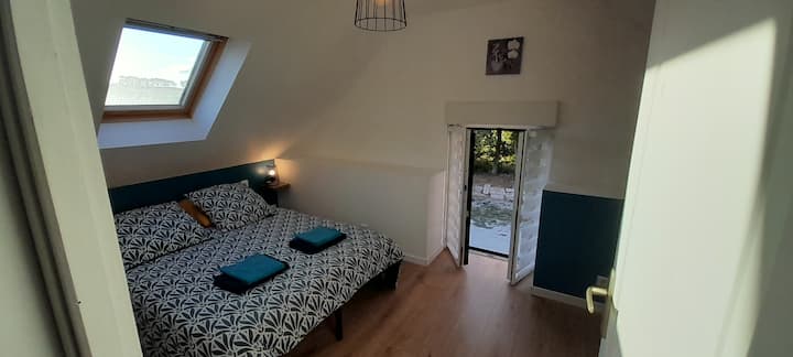 غرفة نوم 3 
1 سرير مزدوج وخزانة ملابس