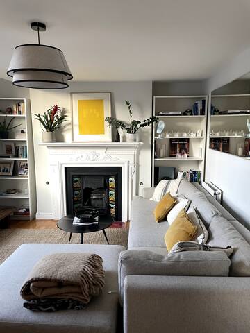 Stylish 2-Bedroom Duplex in Notting Hill gallery image 4
