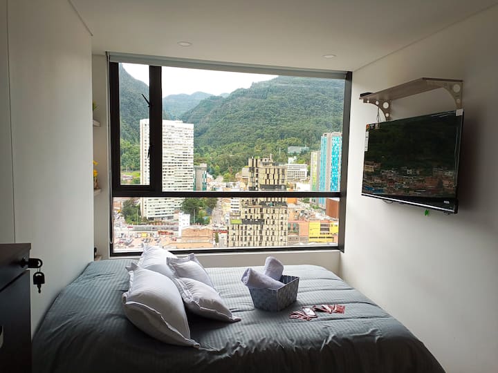 Great view of the Oriental Cerros! Apartments for Rent in Bogotá, Bogotá, Colombia Airbnb