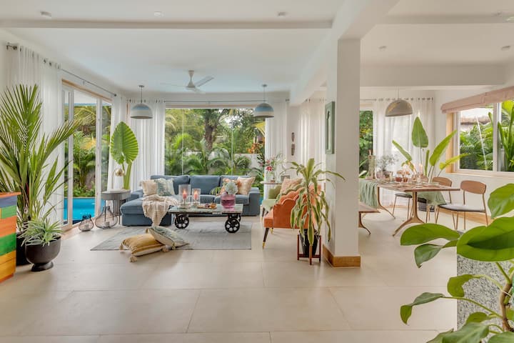 Living Area at an glance