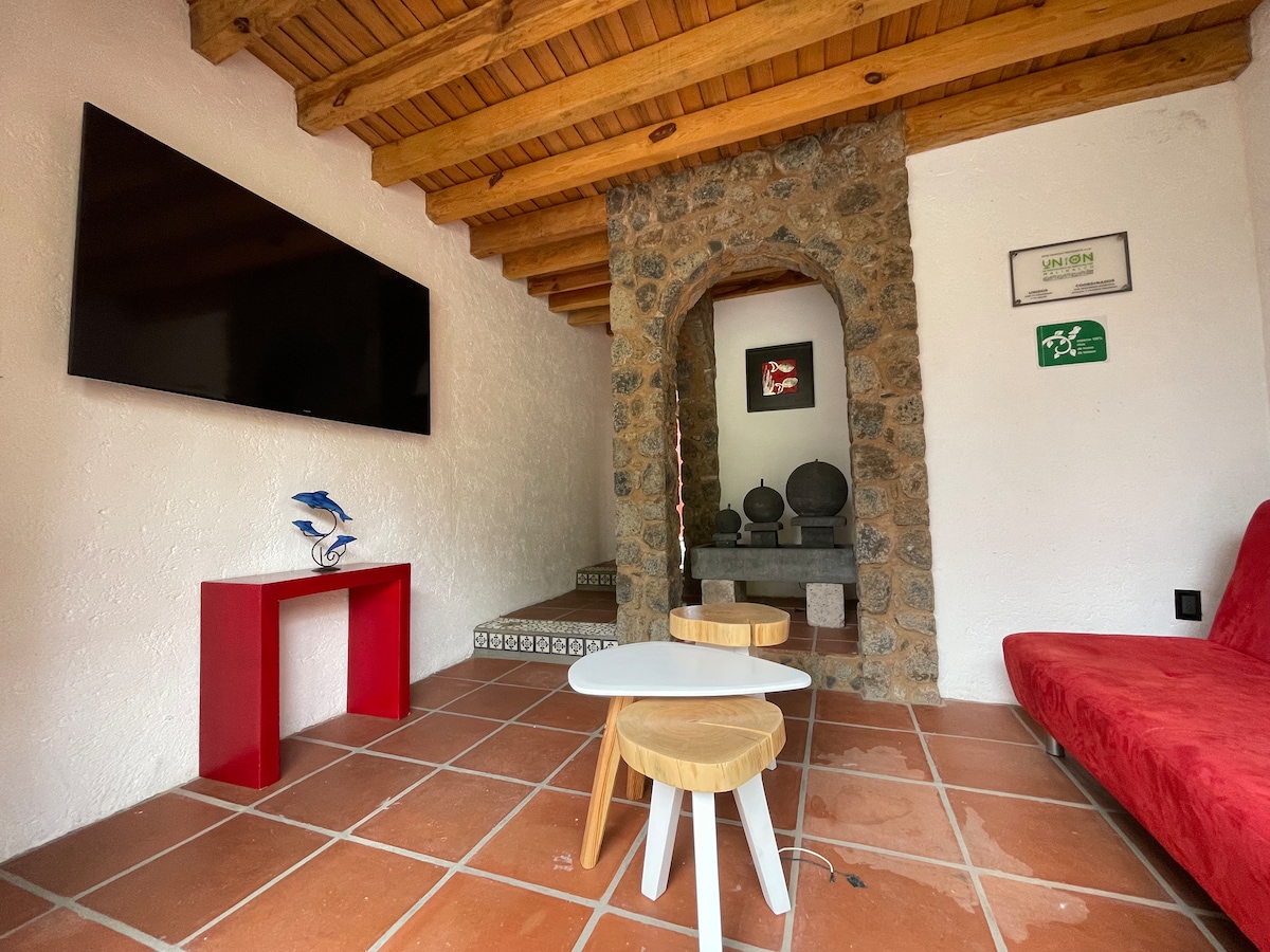 Anuncio de Airbnb popular: Quinta la Parroquia en Malinalco