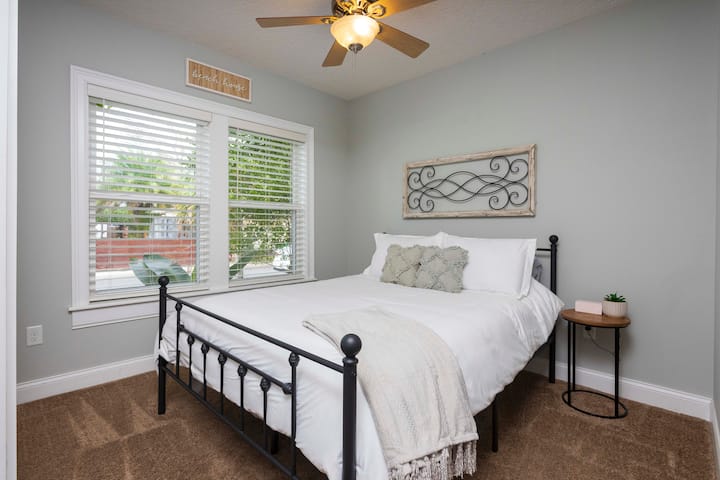 საძინებელი 3