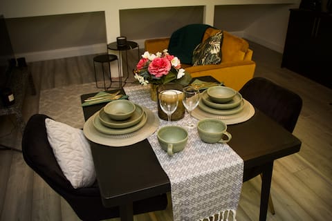 Top performing Airbnb: 1 Bed Luxury Apartment A in Perry Barr
