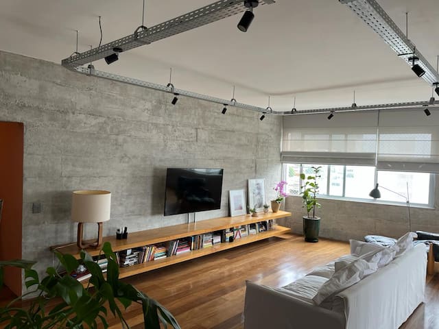 Apartamento alto luxo em ponto nobre do Leblon