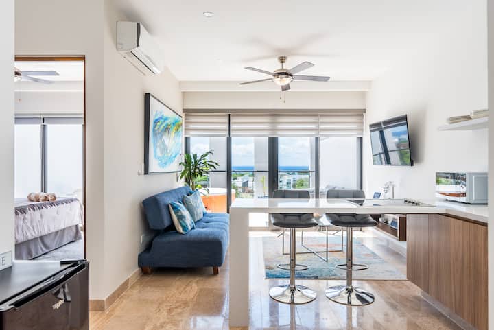 Rooftop Pool And Private Hot Tub With Ocean Views - Playa del Carmen