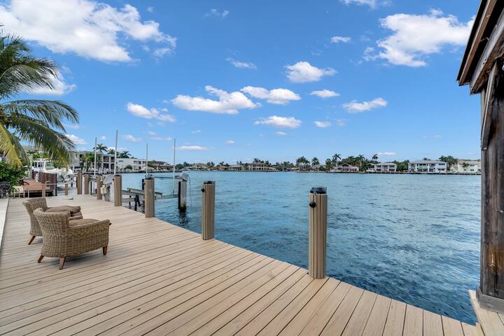 Views-Views! Intracoastal Waterfront Walk to Beach gallery image 4