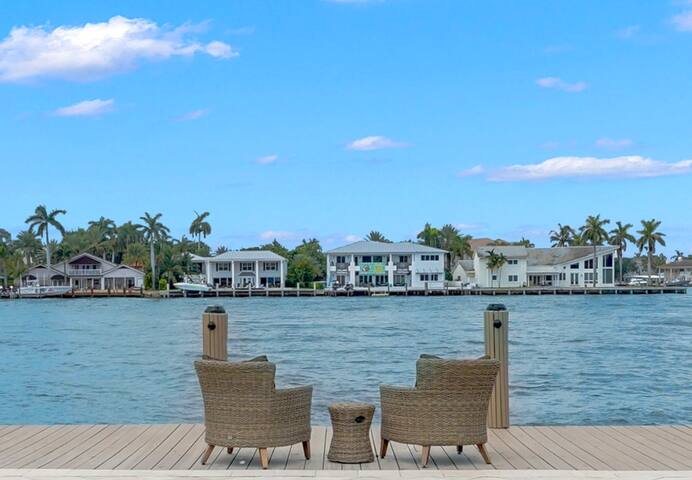 Views-Views! Intracoastal Waterfront Walk to Beach gallery image 3