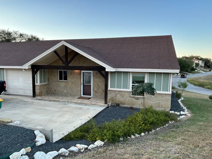 Quaint, comfy, quiet and spacious country duplex. Houses for Rent in