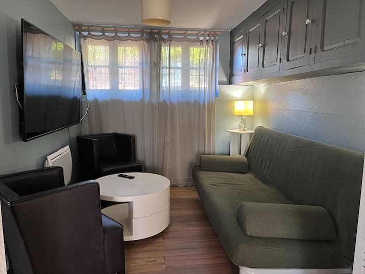 Cottage Chaleureux, Très Calme, Entouré De Lacs - Villefranche-de-Panat