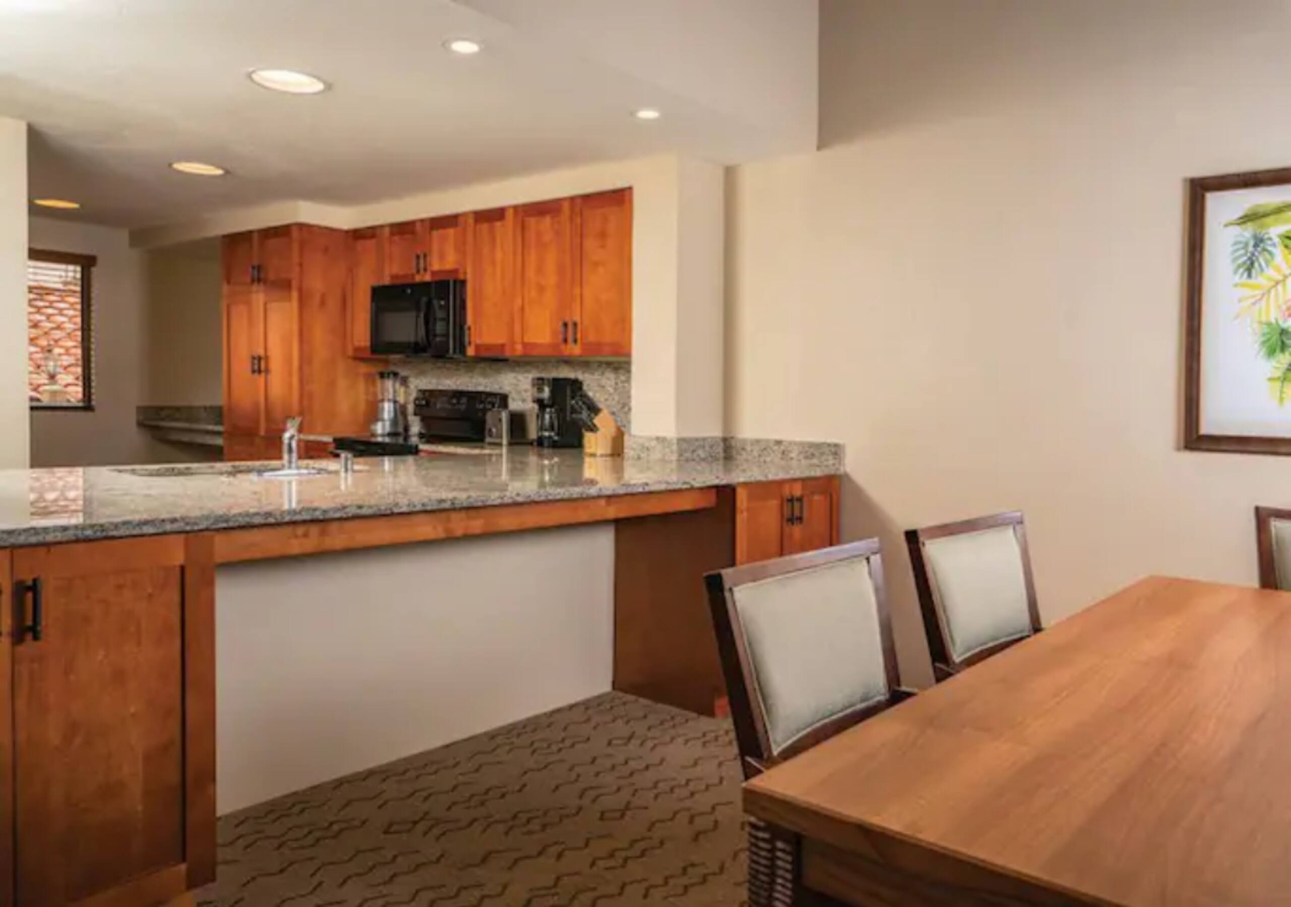 2 Bedroom Suite at Kona Coast Resort - Photo 7