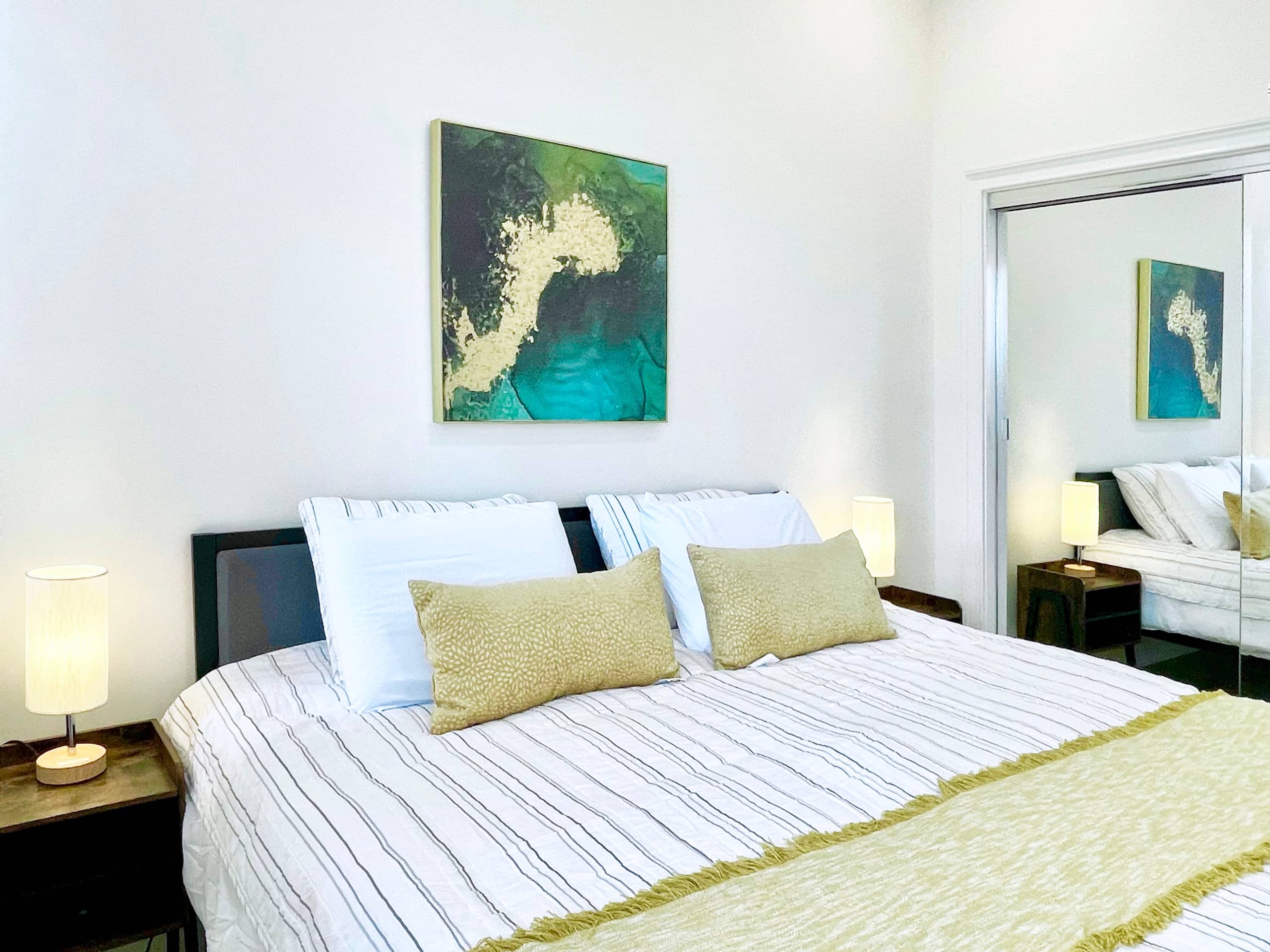 Home in San Francisco · ★4.86 · 1 bedroom · 3 beds · 2 baths - Image 14