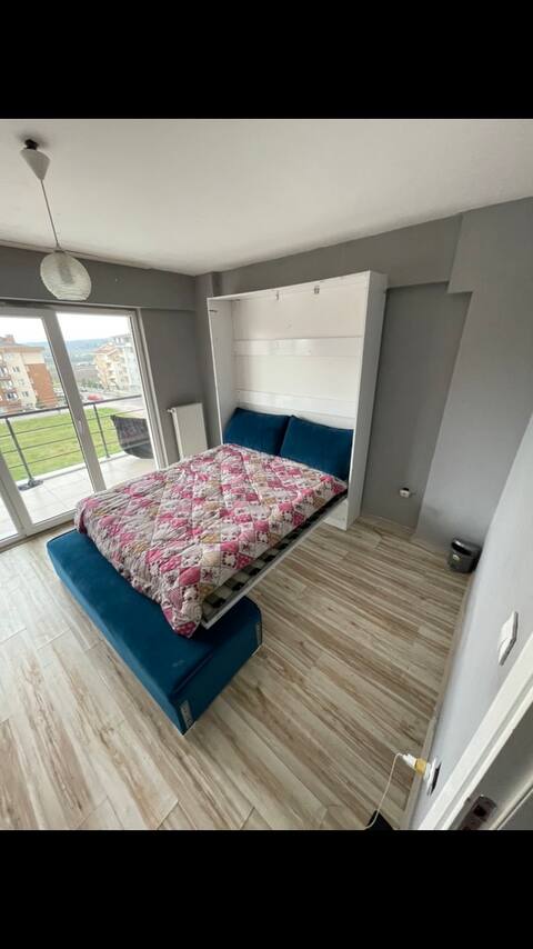 Lovely bedroom in a shared flat in Nilüfer,Görükle
