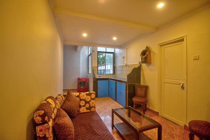 Living room image 11