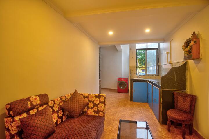 Living room image 4
