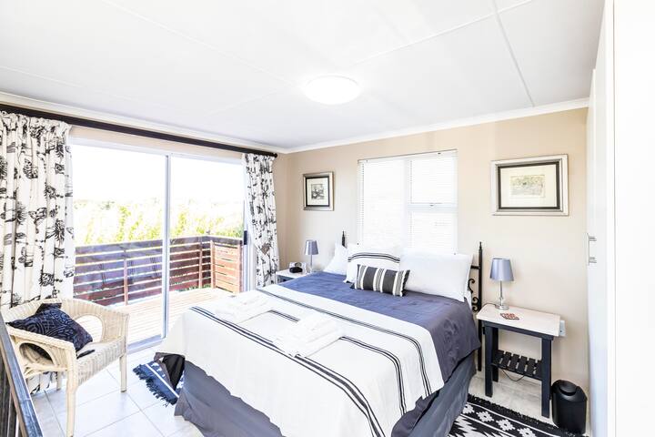 Chumba cha kulala 1 na roshani