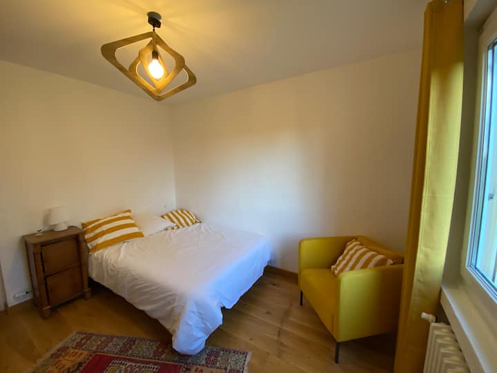 ห้องนอน #3 อยู่ฝั่งตรงข้ามห้องน้ำ