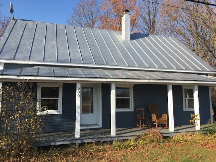 Pequeña casa ancestral en el campo Cabañas en renta en SaintÉtienne