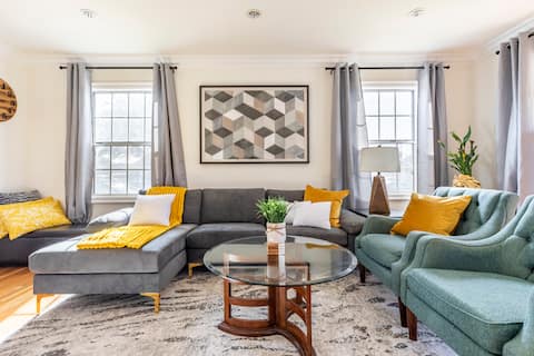 Charming Pet-friendly 2BR/1BA Home Buena Park