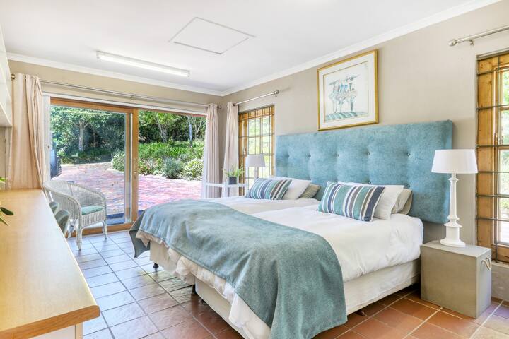 Constantia Winelands Flatlet gallery image 3