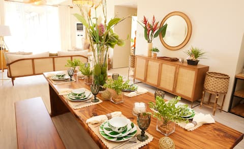 Ultimate getaway 3-bedroom resort unit in Batangas