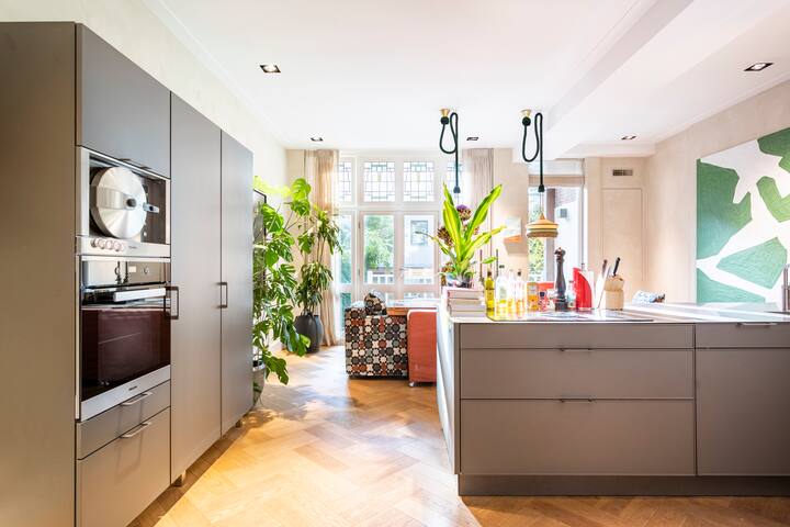 Stijlvol appartement op gunstige locatie gallery image 3