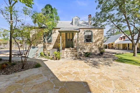 Historic 2BR Home | The Meyer | Creek | Pool