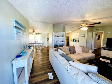 Beach Break Retreat - Lake Texoma - Choctaw Casino