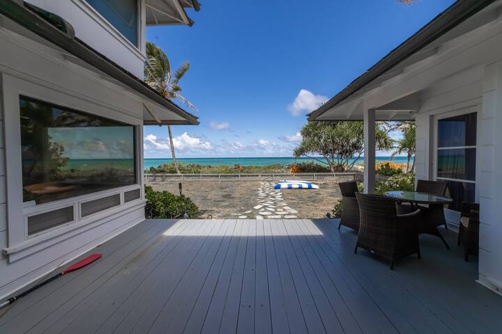 Lani Retreat – Charming Lanikai Beachfront Home gallery image 2