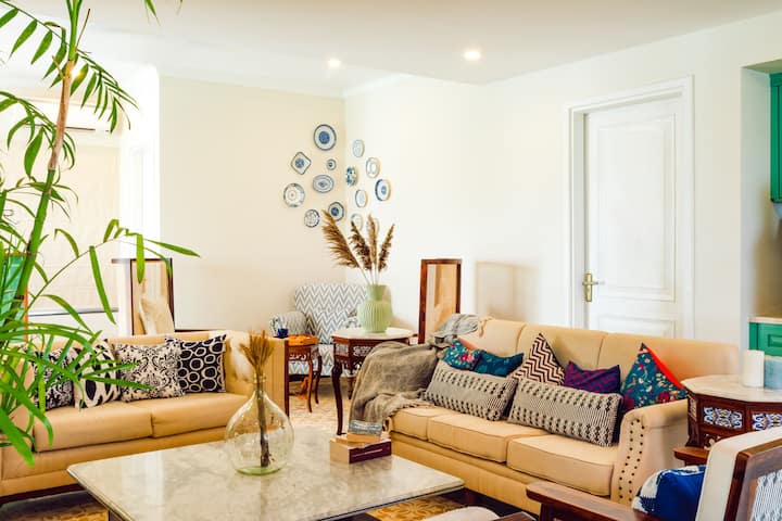 Living room image 2