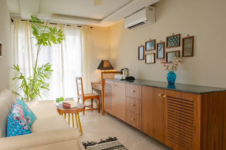 Living room image 8
