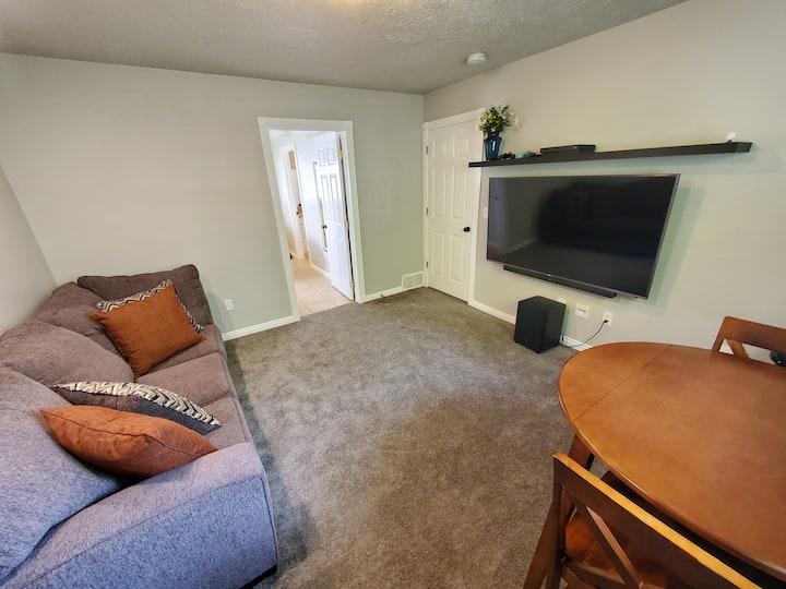 3 Bdrm, Purple Mattress, Hot Tub, Xbox, Full Home! - Lehi, UT