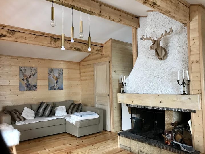 Chalet Accueillant Avec Cheminée Les Monts D’olmes - Pirineos