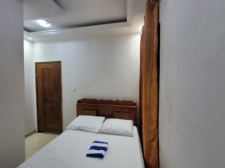 საძინებელი 2