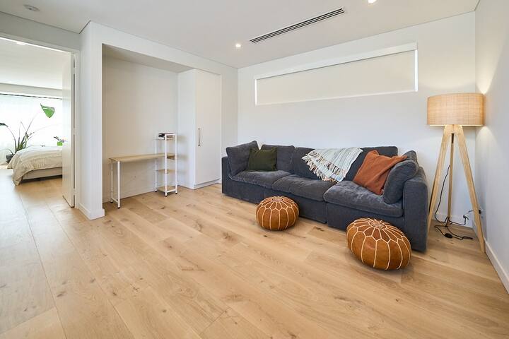 Stunning New Home – Insurance stays welcome. gallery image 5